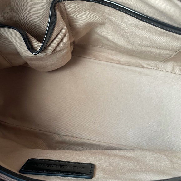 AUTHENTIC Burberry tote + wallet combo - Picture 4 of 10